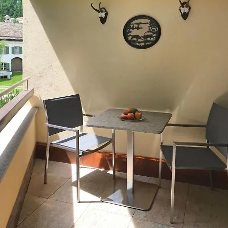 Apartment Chesa Alvatern 5