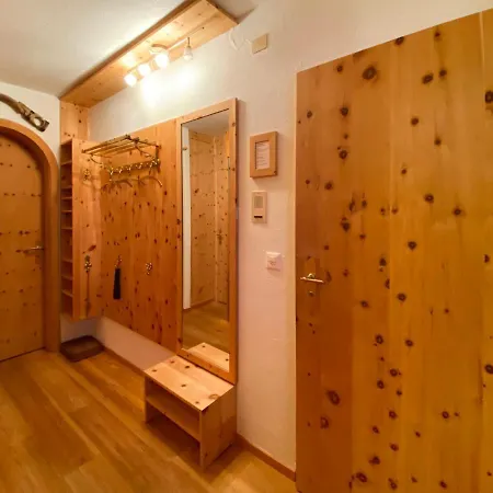 Chesa Alvatern 5 Apartment *